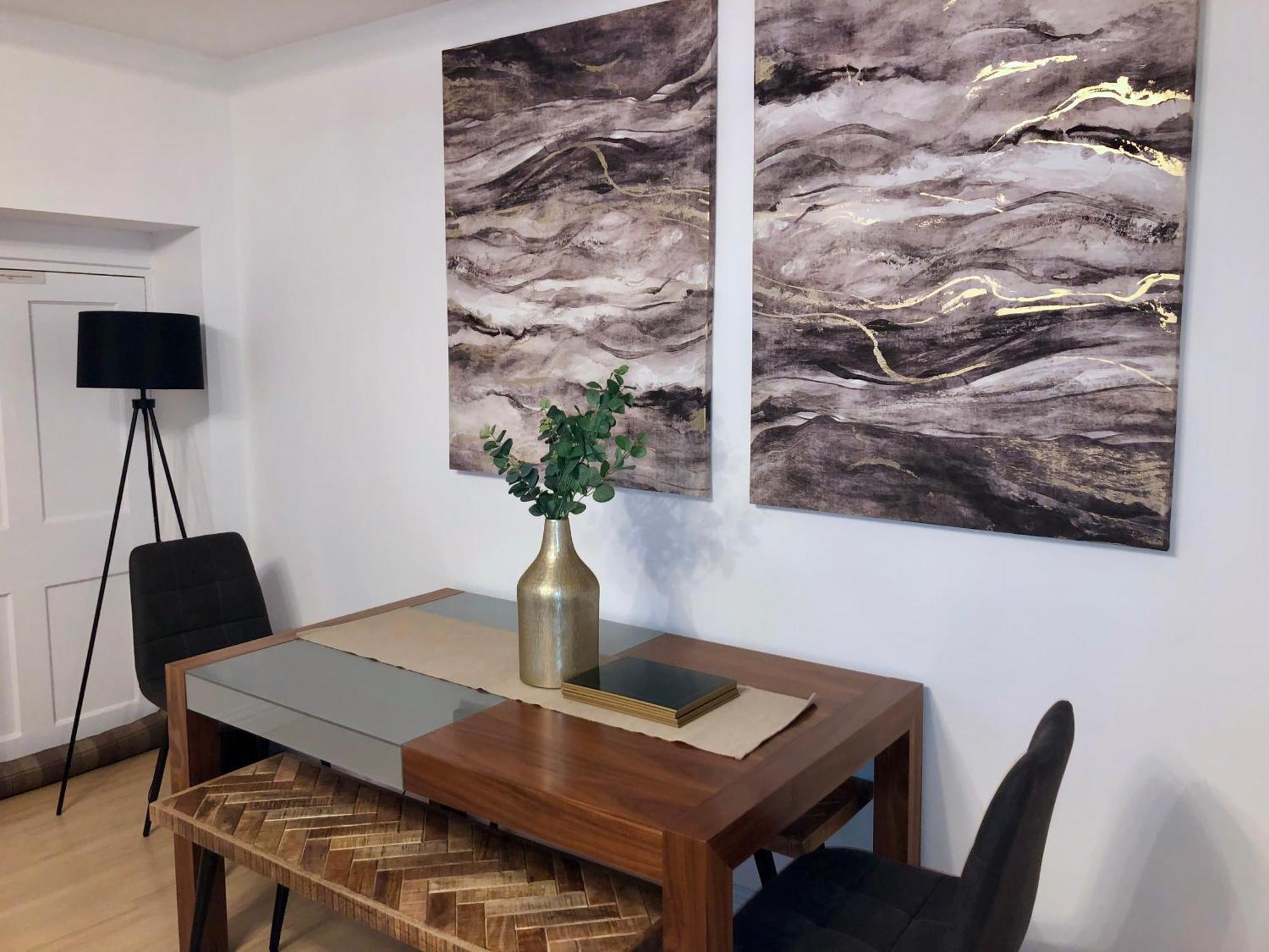 Superbly Located 2 Bedroom Luxury Apartment Bath Exterior foto